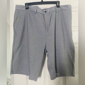 Mauvais Men’s Checkered Shorts